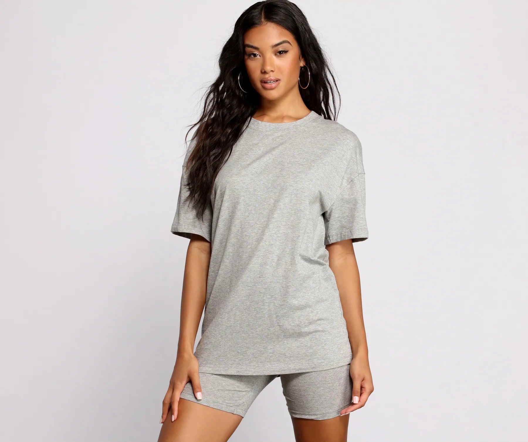 T-Shirts for Sneakers Collectors -  Women's Autumn T-Shirts-Effortless Everyday Oversize Basic Tee