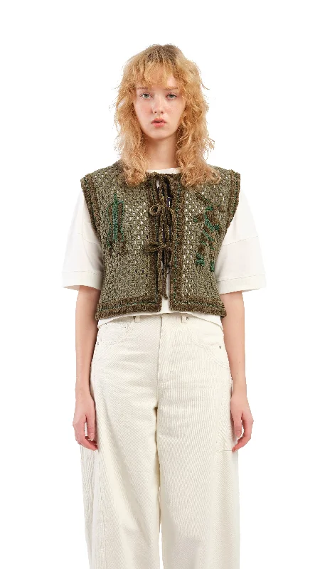 Pullover sweater stylish knitwear-Women's Low-Waisted Ruffle Pullovers-Selk'Nam Graphic Crochet Vest