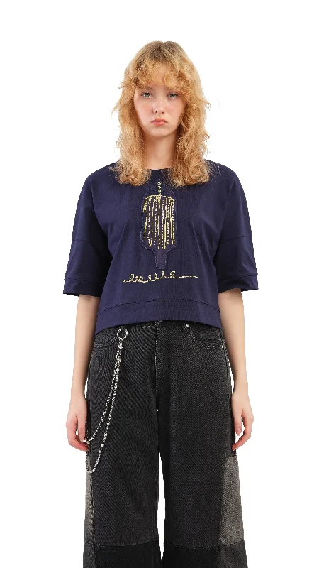 Pullover sweater chic fabric-Women's Lace Pullovers-Selk'Nam Graphic Tee